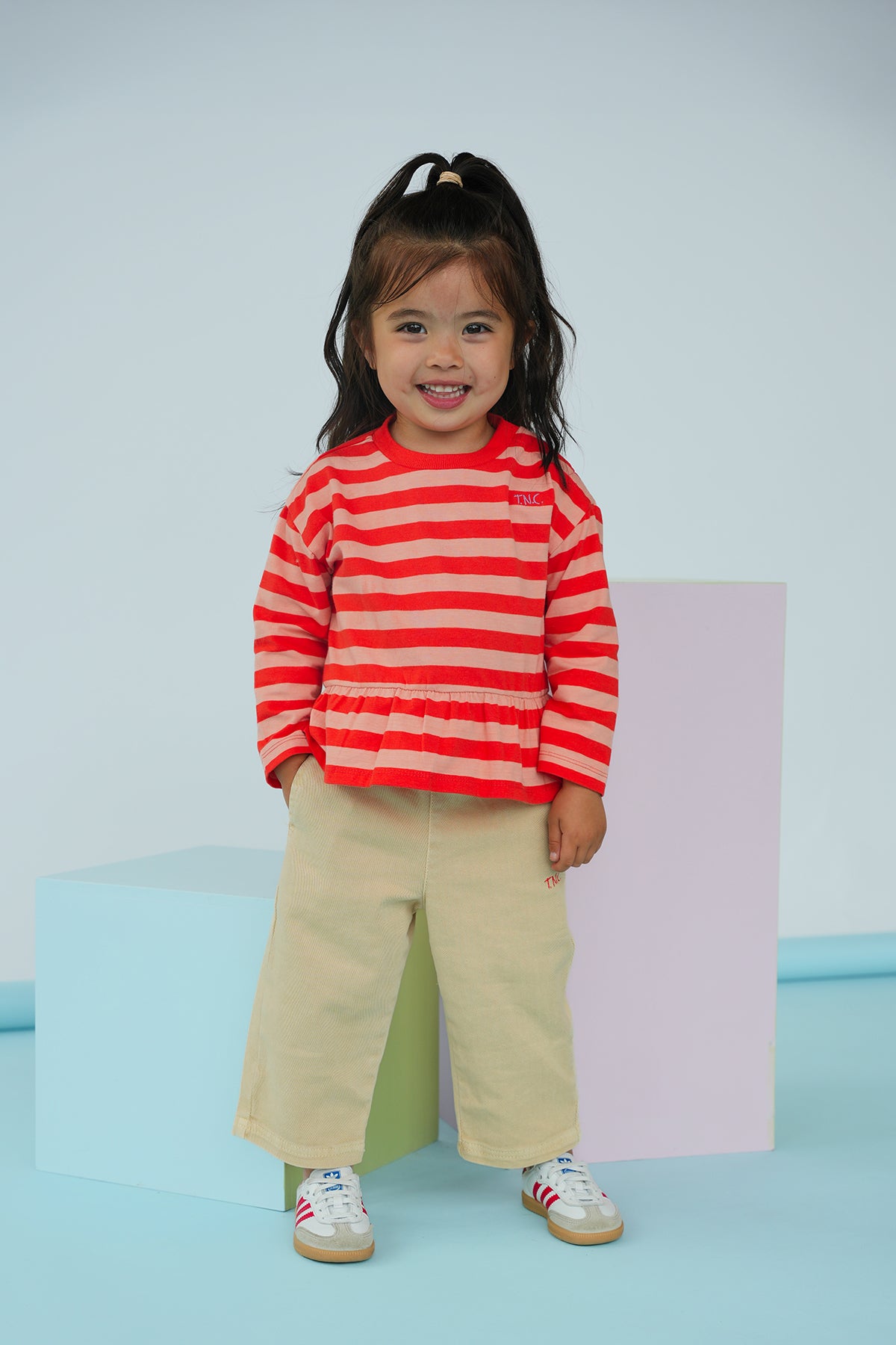 The New Chapter | T-Shirt Loua | Red Pink Stripes