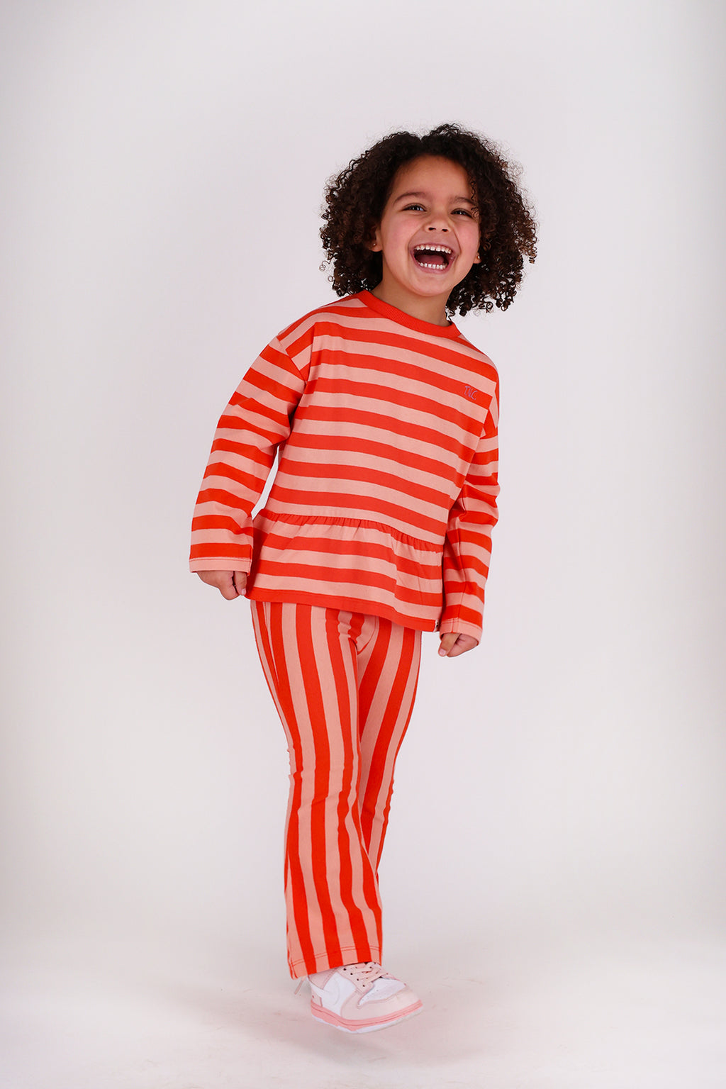 The New Chapter | T-Shirt Loua | Red Pink Stripes