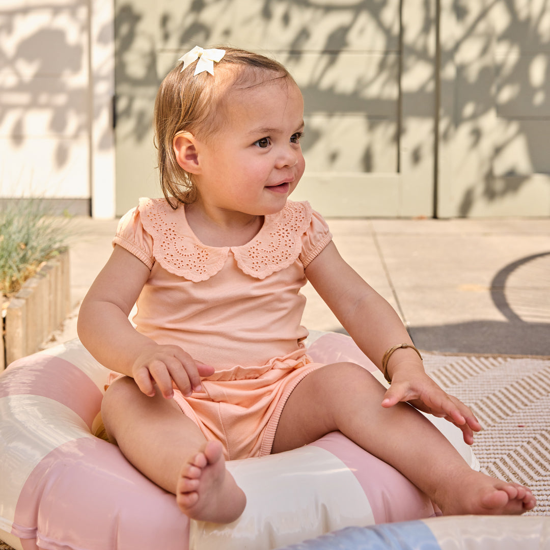 Dirkje | Girls Jogging Shorts | Peach