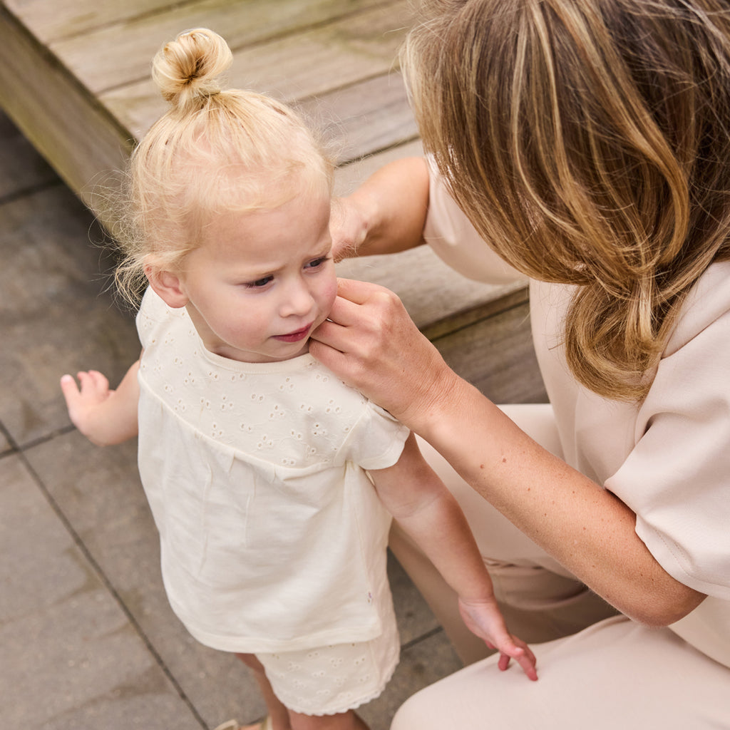 Dirkje | Girls Shirt | Off-white