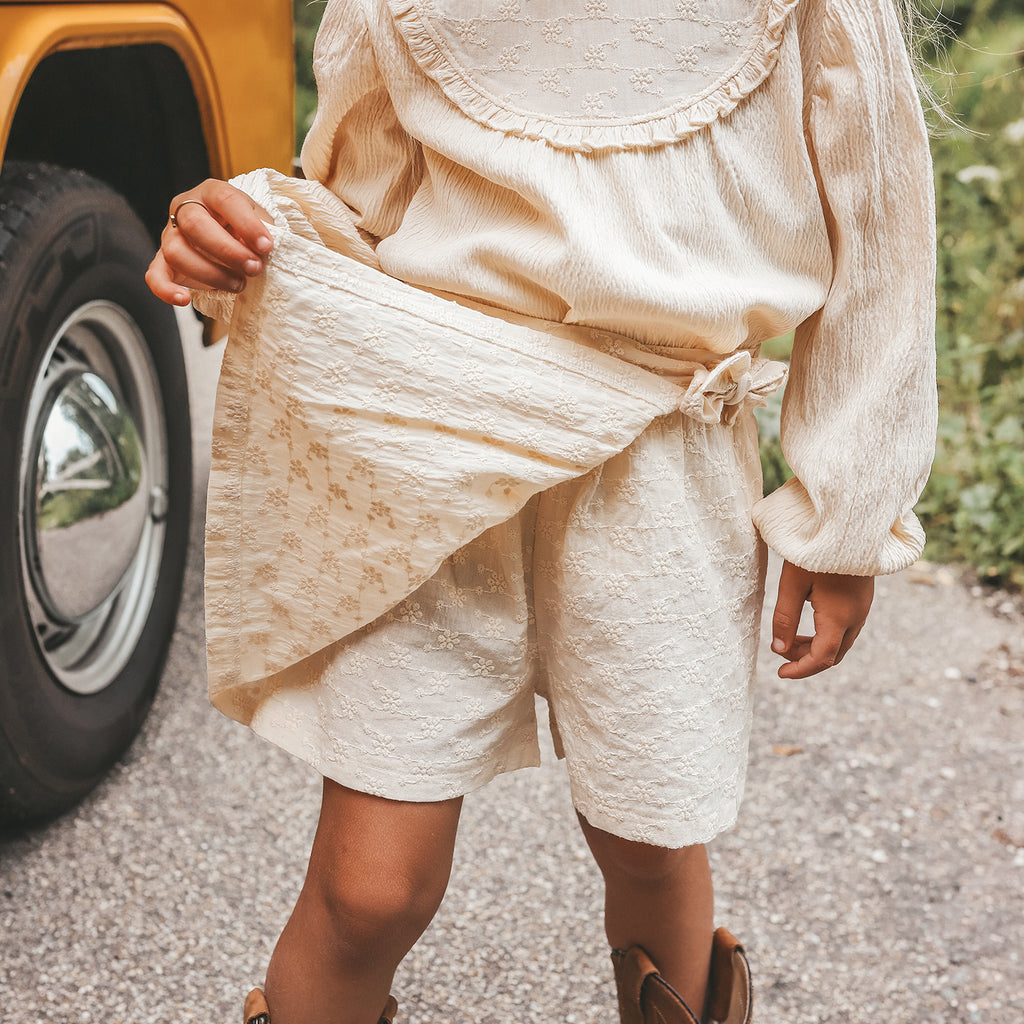 Your Wishes | broderie | wrap skort